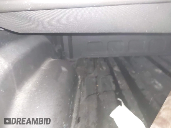 2014 Ram 1500 with VIN 3C6JR7CT6EG333032, listed as a IAAI auction lot 41322701 with 102,750 mi miles and . Bid and sale history available at DreamBid. Image 8.