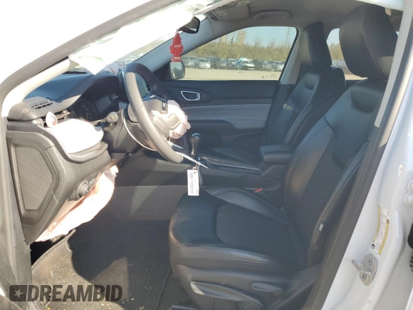 2022 Jeep Compass Latitude with VIN 3C4NJDBB8NT155351, listed as a Copart auction lot 80294454 with Not Provided miles and Salvage Title. Bid and sale history available at DreamBid. Image 7.
