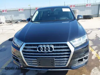 2019 Audi Q7 Prestige with VIN WA1VAAF70KD003824, listed as a IAAI auction lot 41696478 with 89,217 mi miles and . Bid and sale history available at DreamBid. Image 13.
