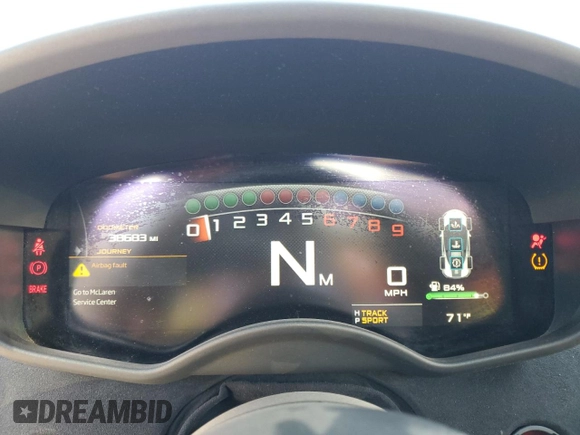 2018 McLaren 570S z VIN SBM13FAA8JW005006, wystawiony jako Copart lot #59641834 z przebiegiem 38 683 mil mil oraz Szkody całkowita. Historia ofert i sprzedaży dostępna na DreamBid. Obrazek 9.