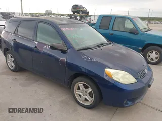 2006 Toyota Matrix STD with VIN 2T1KR32E06C580891, listed as a IAAI auction lot 42196131 with 187,941 mi miles. Bid and sale history available at carsss.com. Image 1.
