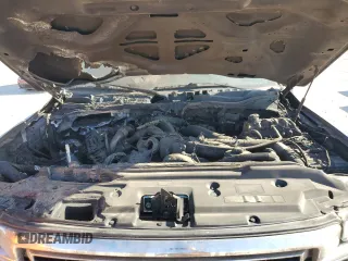 2021 Ford F-350 XL z VIN 1FT8W3DT7MEC78278, wystawiony jako Copart lot #49004825 z przebiegiem Nie podano mil oraz Nie do naprawy • Non repairable. Historia ofert i sprzedaży dostępna na DreamBid. Obrazek 12.