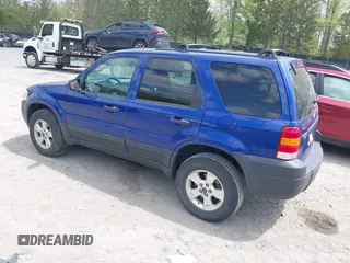2006 Ford Escape XLT with VIN 1FMYU931X6KD04817, listed as a IAAI auction lot 41375874 with 98,200 mi miles and . Bid and sale history available at DreamBid. Image 3.