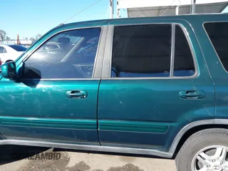 2000 Honda CR-V SE with VIN JHLRD1870YS010386, listed as a IAAI auction lot 41656977 with 146,808 mi miles. Bid and sale history available at carsss.com. Image 14.