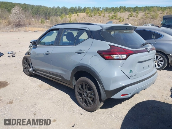 2024 Nissan Kicks SR with VIN 3N1CP5DV6RL536725, listed as a IAAI auction lot 41694778 with 2,968 mi miles. Bid and sale history available at carsss.com. Image 3.