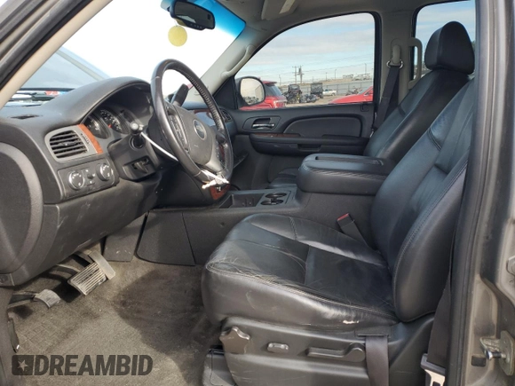 2008 Chevrolet Suburban LTZ with VIN 3GNFK16378G183777, listed as a Copart auction lot 89405045 with 184,492 mi miles and Salvage Title. Bid and sale history available at carsss.com. Image 7.