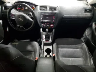2012 Volkswagen Jetta Sedan SE w/Convenience PZEV with VIN 3VWDP7AJ4CM466087, listed as a Copart auction lot 52999445 with 104,154 mi miles and Clean Title. Bid and sale history available at carsss.com. Image 8.