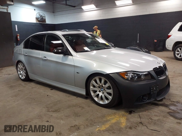 2007 BMW 3 Series 335i with VIN WBAVB73567P101199, listed as a IAAI auction lot 42376366 with 76,839 mi miles and . Bid and sale history available at DreamBid. Image 1.