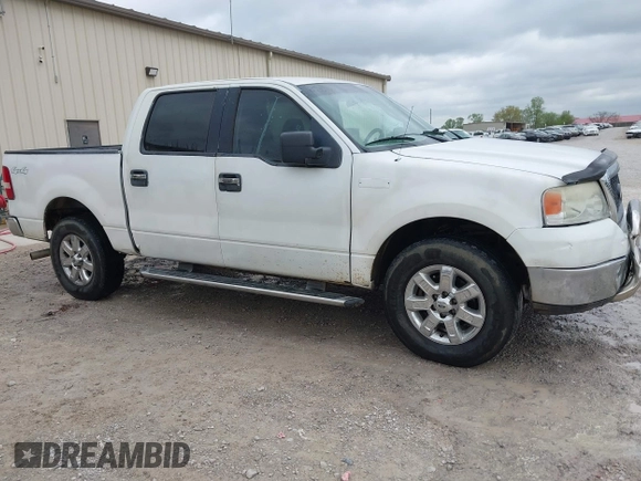 2007 Ford F-150 XLT z VIN 1FTRW14W27KD53977, wystawiony jako IAAI lot #41935006 z przebiegiem 163 444 mil mil oraz . Historia ofert i sprzedaży dostępna na DreamBid. Obrazek 6.