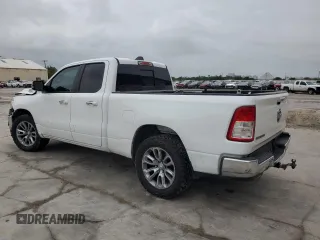2019 Ram 1500 Big Horn z VIN 1C6RREBT1KN666072, wystawiony jako Copart lot #55610935 z przebiegiem 146 360 mil mil oraz Czysty tytuł • Clean title. Historia ofert i sprzedaży dostępna na DreamBid. Obrazek 2.