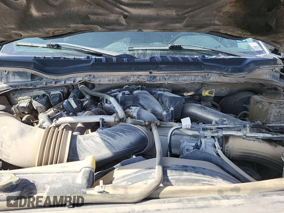 2019 Ford F-250 XL z VIN 1FT7W2BT1KEC50451, wystawiony jako IAAI lot #42504544 z przebiegiem 175 505 mil mil oraz . Historia ofert i sprzedaży dostępna na DreamBid. Obrazek 2.