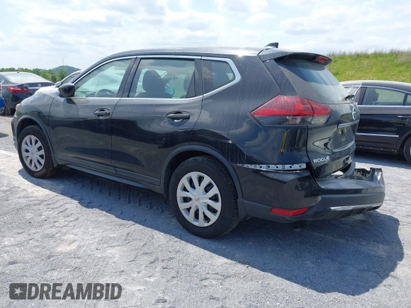 2020 Nissan Rogue S z VIN 5N1AT2MT0LC815714, wystawiony jako IAAI lot #41641242 z przebiegiem 85 295 mil mil oraz . Historia ofert i sprzedaży dostępna na DreamBid. Obrazek 3.