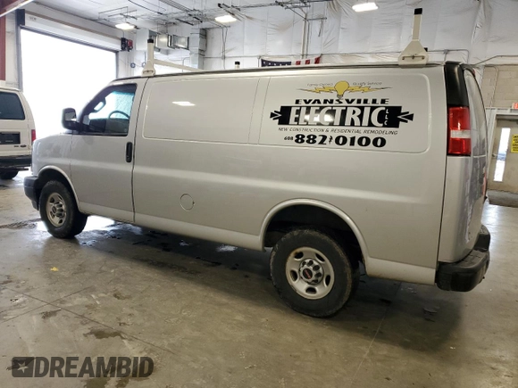 2017 GMC Savana Cargo z VIN 1GTW7AFF1H1146601, wystawiony jako Copart lot #56892085 z przebiegiem 125 805 mil mil oraz Czysty tytuł • Clean title. Historia ofert i sprzedaży dostępna na DreamBid. Obrazek 2.
