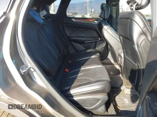 2016 Lincoln MKC Reserve with VIN 5LMTJ3DH0GUJ31789, listed as a IAAI auction lot 41190967 with 92,696 mi miles and . Bid and sale history available at DreamBid. Image 8.