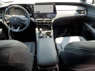 2023 Lexus RX 350 с VIN 2T2BAMCA7PC010330, выставлен на аукционе Copart как лот 58101565 с пробегом 12 234 миль миль и Чистый • Clean title. История ставок и продаж доступна на DreamBid. Изображение 8.