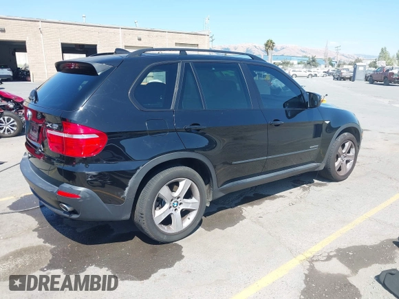 2010 BMW X5 35d with VIN 5UXFF0C50ALT77040, listed as a IAAI auction lot 42650814 with 137,618 mi miles and . Bid and sale history available at DreamBid. Image 4.