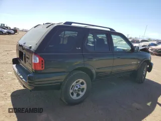 2001 Isuzu Rodeo S with VIN 4S2DM58W914354772, listed as a Copart auction lot 72208564 with 146,507 mi miles and Salvage Title. Bid and sale history available at carsss.com. Image 3.