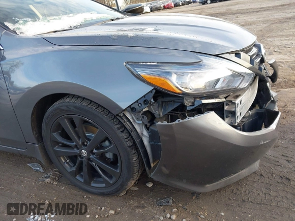 2018 Nissan Altima SV with VIN 1N4AL3APXJC296000, listed as a IAAI auction lot 41136829 with 53,975 mi miles and . Bid and sale history available at carsss.com. Image 18.