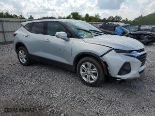 2022 Chevrolet Blazer LT with VIN 3GNKBDRS2NS124163, listed as a Copart auction lot 60945084 with 57,199 mi miles and Salvage Title. Bid and sale history available at carsss.com. Image 4.