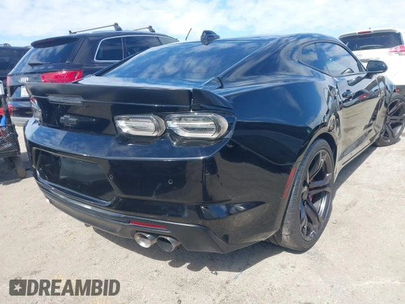 2020 Chevrolet Camaro 2SS with VIN 1G1FG1R72L0138437, listed as a IAAI auction lot 41620059 with 36,558 mi miles. Bid and sale history available at carsss.com. Image 4.