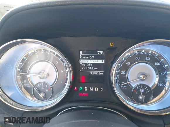 2011 Chrysler 300 Limited with VIN 2C3CA5CG2BH535821, listed as a IAAI auction lot 42059742 with 108,401 mi miles. Bid and sale history available at carsss.com. Image 7.