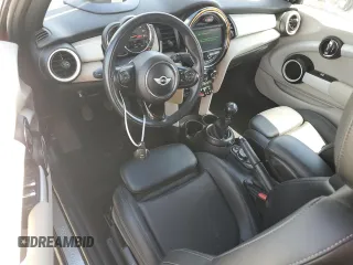 2016 MINI Convertible S with VIN WMWWG9C51G3A92388, listed as a Copart auction lot 43527125 with 144,454 mi miles and Salvage Title. Bid and sale history available at DreamBid. Image 8.