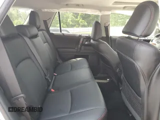 2023 Toyota 4Runner TRD Off Road Premium z VIN JTERU5JR3P6118052, wystawiony jako Copart lot #63659815 z przebiegiem 24 203 mil mil oraz Szkoda całkowita • Salvage title. Historia ofert i sprzedaży dostępna na DreamBid. Obrazek 11.