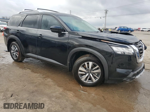 2024 Nissan Pathfinder SL z VIN 5N1DR3CA6RC251898, wystawiony jako Copart lot #43704265 z przebiegiem 19 683 mil mil oraz Szkoda całkowita • Salvage title. Historia ofert i sprzedaży dostępna na DreamBid. Obrazek 4.