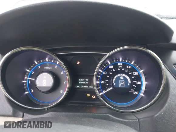 2012 Hyundai Sonata SE with VIN 5NPEC4AB6CH384037, listed as a IAAI auction lot 41498757 with 250,450 mi miles and . Bid and sale history available at DreamBid. Image 7.