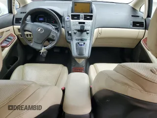 2010 Lexus HS 250h z VIN JTHBB1BA0A2021546, wystawiony jako Copart lot #57853025 z przebiegiem 150 157 mil mil oraz Szkoda całkowita • Salvage title. Historia ofert i sprzedaży dostępna na DreamBid. Obrazek 8.