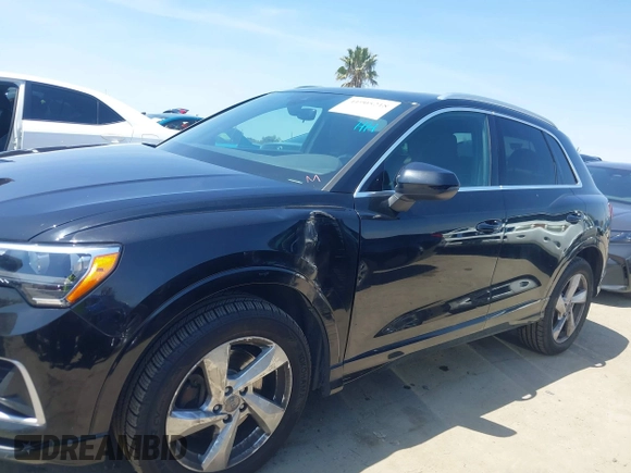 2019 Audi Q3 Premium with VIN WA1AECF33K1086047, listed as a IAAI auction lot 41905218 with 51,802 mi miles. Bid and sale history available at carsss.com. Image 14.
