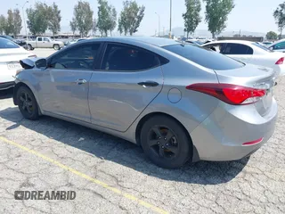 2014 Hyundai Elantra SE z VIN KMHDH4AE5EU118200, wystawiony jako IAAI lot #42178781 z przebiegiem 90 933 mil mil oraz . Historia ofert i sprzedaży dostępna na DreamBid. Obrazek 3.