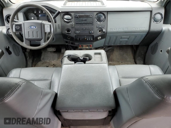2014 Ford F-250 XL z VIN 1FT7W2B63EEA54851, wystawiony jako Copart lot #57958295 z przebiegiem 56 534 mil mil oraz Czysty tytuł • Clean title. Historia ofert i sprzedaży dostępna na DreamBid. Obrazek 8.