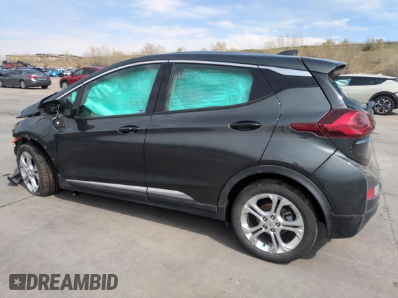 2020 Chevrolet Bolt EV LT z VIN 1G1FY6S03L4140715, wystawiony jako Copart lot #54419595 z przebiegiem Nie podano mil oraz Szkoda całkowita • Salvage title. Historia ofert i sprzedaży dostępna na DreamBid. Obrazek 2.