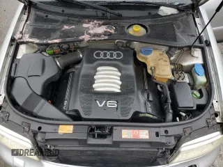 2001 Audi A4 с VIN WAUDH68D01A143477, выставлен на аукционе Copart как лот 72391954 с пробегом 265 263 миль миль и Списание • Salvage title. История ставок и продаж доступна на DreamBid. Изображение 11.