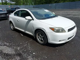 2005 Scion tC z VIN JTKDE177650041616, wystawiony jako IAAI lot #42281082 z przebiegiem 181 340 mil mil oraz . Historia ofert i sprzedaży dostępna na DreamBid. Obrazek 1.