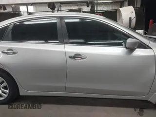 2018 Nissan Altima 2.5 SR with VIN 1N4AL3AP2JC299716, listed as a IAAI auction lot 41829131 with 39,741 mi miles. Bid and sale history available at carsss.com. Image 13.