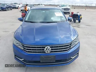 2016 Volkswagen Passat SE z VIN 1VWBS7A36GC037208, wystawiony jako IAAI lot #41461379 z przebiegiem 22 375 mil mil oraz . Historia ofert i sprzedaży dostępna na DreamBid. Obrazek 12.