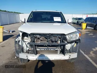 2011 Toyota 4Runner Trail z VIN JTEBU5JR7B5035496, wystawiony jako IAAI lot #42319548 z przebiegiem 253 437 mil mil oraz . Historia ofert i sprzedaży dostępna na DreamBid. Obrazek 13.