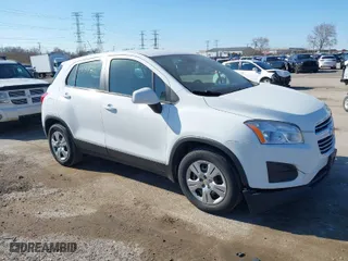 2016 Chevrolet Trax LS with VIN 3GNCJKSB4GL280174, listed as a IAAI auction lot 41982347 with 112,195 mi miles. Bid and sale history available at carsss.com. Image 1.