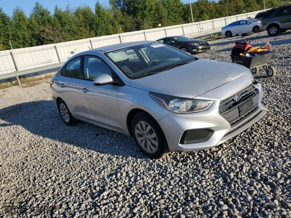 2019 Hyundai Accent SE with VIN 3KPC24A34KE038929, listed as a Copart auction lot 73419454 with 69,346 mi miles and Salvage Title. Bid and sale history available at carsss.com. Image 4.
