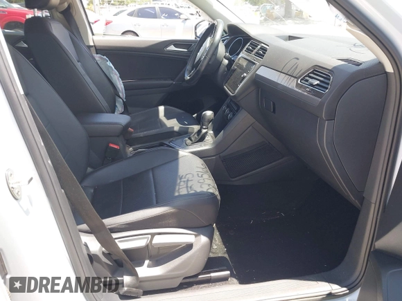 2018 Volkswagen Tiguan SEL с VIN 3VV3B7AX2JM018897, выставлен на аукционе IAAI как лот 42313472 с пробегом 97 362 миль миль и . История ставок и продаж доступна на DreamBid. Изображение 5.