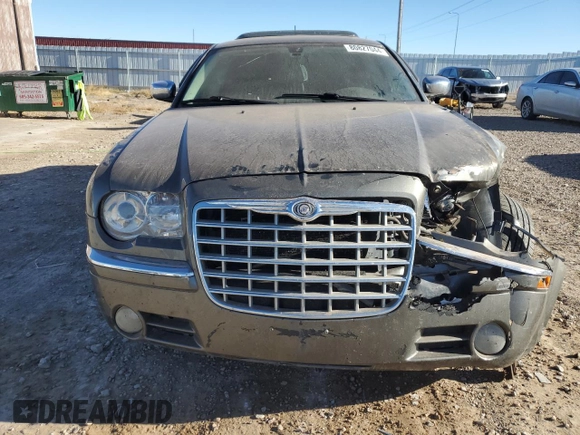 2008 Chrysler 300 C with VIN 2C3KK63H18H138973, listed as a Copart auction lot 80827044 with 197,910 mi miles and Clean Title. Bid and sale history available at carsss.com. Image 5.
