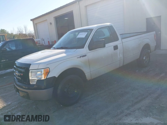 2012 Ford F-150 XL with VIN 1FTMF1CM6CKD65991, listed as a IAAI auction lot 41659767 with 263,099 mi miles. Bid and sale history available at carsss.com. Image 17.