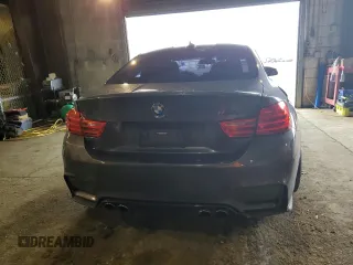 2015 BMW M4 z VIN WBS3R9C5XFK333598, wystawiony jako Copart lot #51206925 z przebiegiem 103 528 mil mil oraz Szkoda całkowita • Salvage title. Historia ofert i sprzedaży dostępna na DreamBid. Obrazek 6.