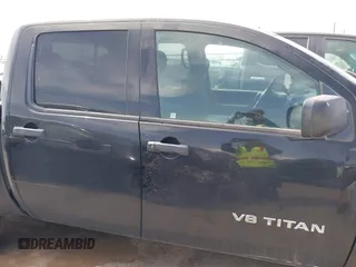 2014 Nissan Titan SV with VIN 1N6BA0EK6EN507279, listed as a IAAI auction lot 41870383 with 205,603 mi miles. Bid and sale history available at carsss.com. Image 14.