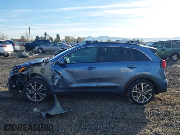 2021 Kia Niro Touring with VIN KNDCC3LC8M5480860, listed as a IAAI auction lot 41885146 with 39,677 mi miles. Bid and sale history available at carsss.com. Image 15.
