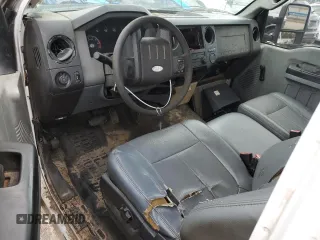 2012 Ford F-250 XL z VIN 1FTBF2A6XCEA90934, wystawiony jako Copart lot #78353524 z przebiegiem Nie podano mil oraz Szkoda całkowita • Salvage title. Historia ofert i sprzedaży dostępna na DreamBid. Obrazek 8.