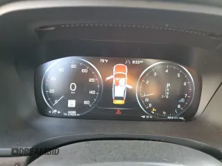 2018 Volvo V90 z VIN YV4A22NLXJ1023808, wystawiony jako Copart lot #72569843 z przebiegiem 44 988 mil mil oraz . Historia ofert i sprzedaży dostępna na DreamBid. Obrazek 9.