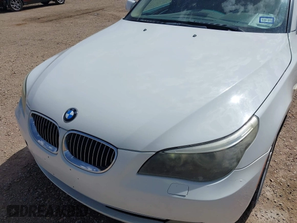 2009 BMW 5 Series 528i with VIN WBANU53549C117877, listed as a IAAI auction lot 41799090 with 191,675 mi miles and . Bid and sale history available at carsss.com. Image 6.